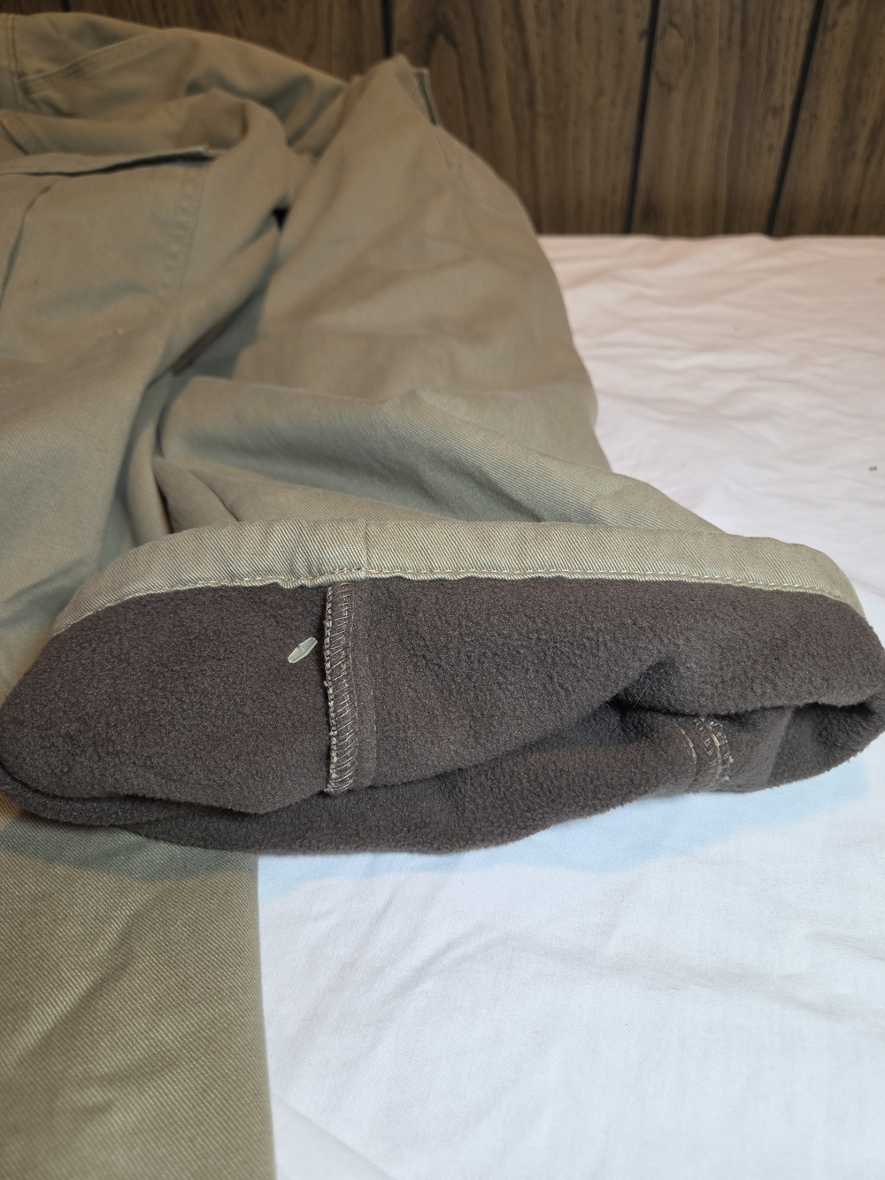 Wrangler Fleece Lined Cargo Pants Tan Waist 32x30 NWT - Picture 7 of 7